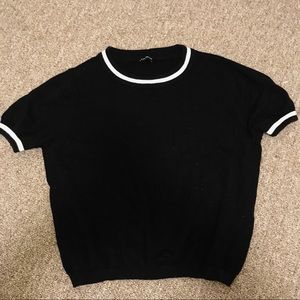 Brandy Melville cropped tee